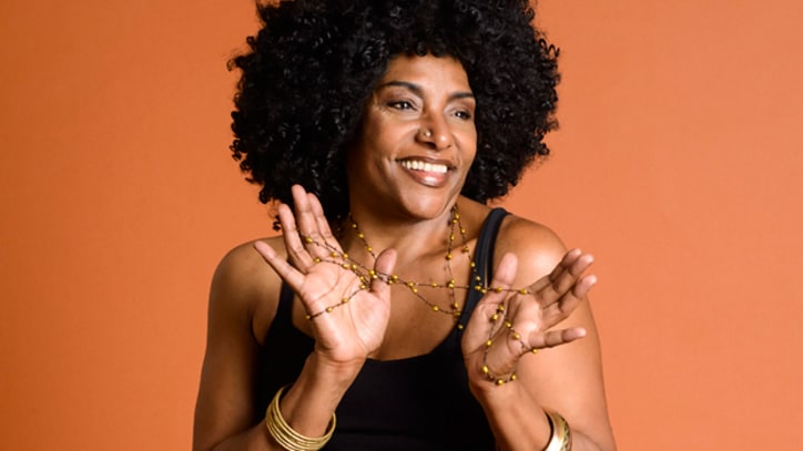 La La Brooks Vows 'What's Mine Is Yours' - Song Premiere