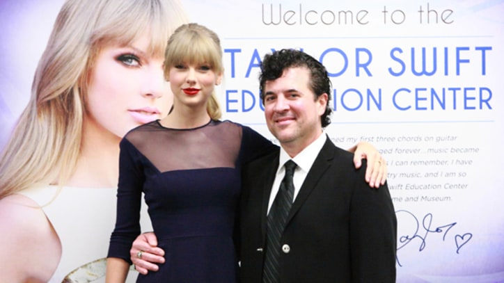 Taylor Swift Opens Education Center at Country Music Hall of Fame