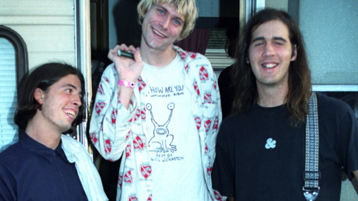 Nirvana, Kiss, Hall and Oates Nominated for Rock and Roll Hall of Fame