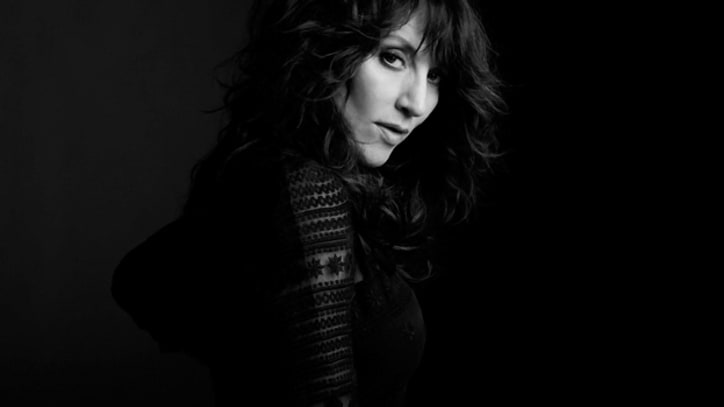 Katey Sagal Covers 'Free Fallin'' - Song Premiere