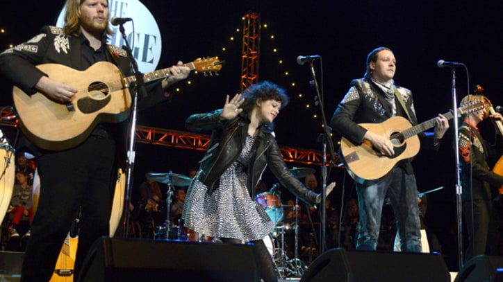 CSNY, Arcade Fire Unplug At 27th Annual Bridge School Benefit