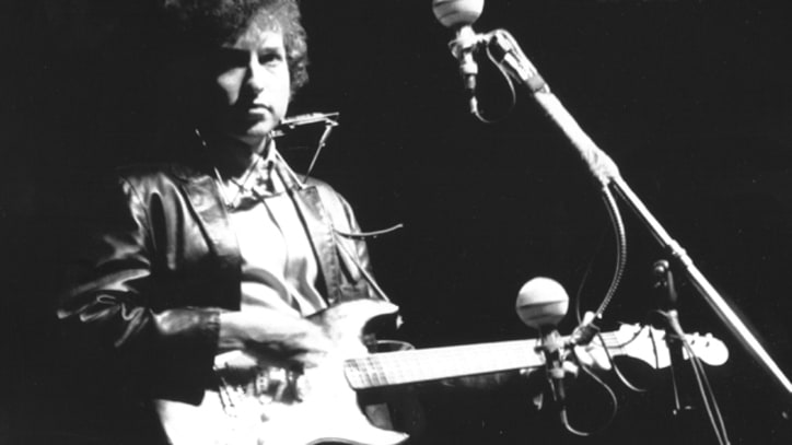 Bob Dylan's Newport Folk Festival Guitar Set for Auction