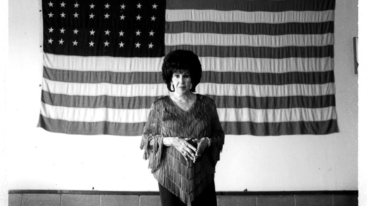 Wanda Jackson Covers the White Stripes - Song Premiere