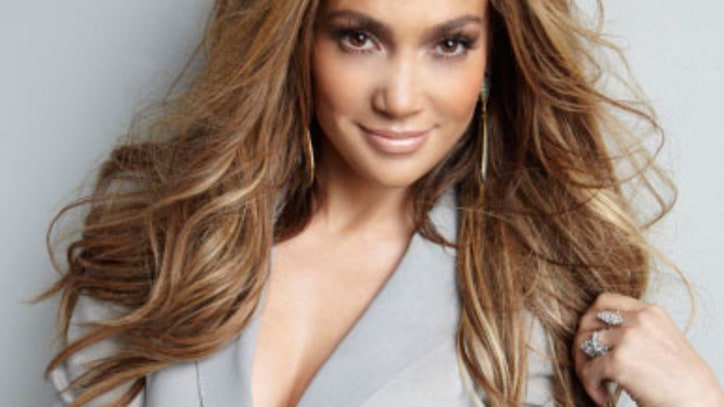 Digest: Jennifer Lopez to Debut New Video on 'American Idol'; Marilyn Manson Drummer Quits After 15 Years