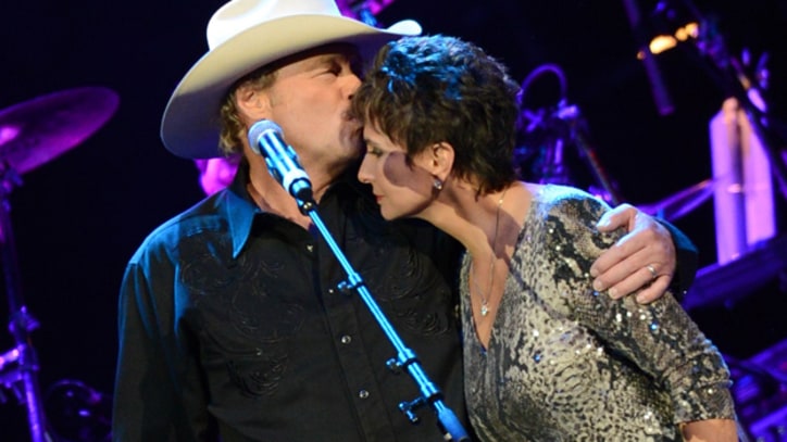 Stars Honor George Jones at Massive Nashville Tribute Concert