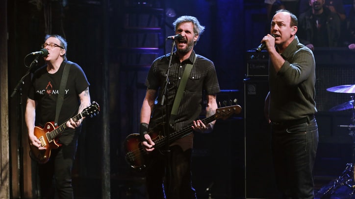 Bad Religion Cut an Unlikely Christmas EP
