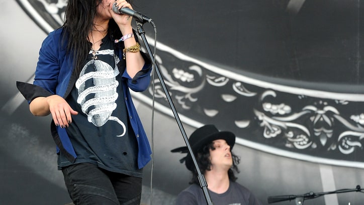 Dead Weather Return With 'Open Up'