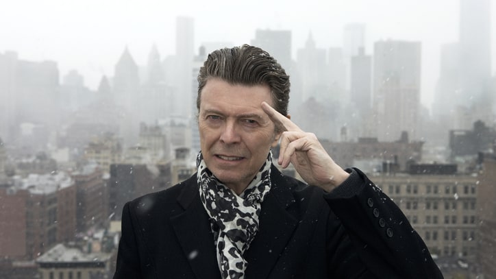 David Bowie Channels Elvis for Holiday Greeting
