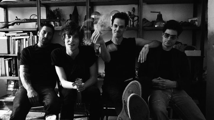 Stream Drowners' Post-Punk Debut