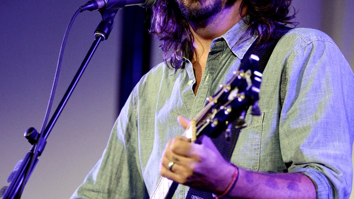 Dave Grohl, Nine Inch Nails, Queens of the Stone Age to Close Grammys