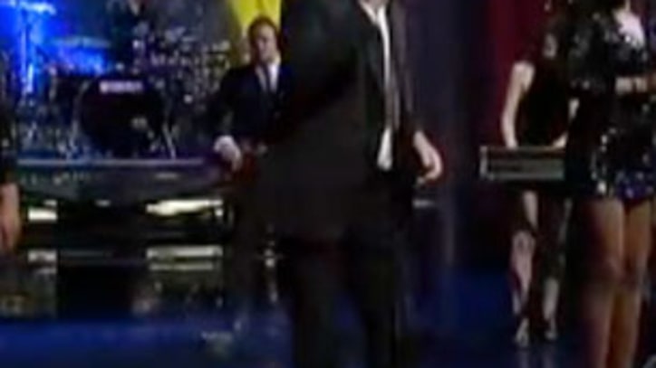 Bryan Ferry Performs Glammed-Out 'You Can Dance' On Letterman