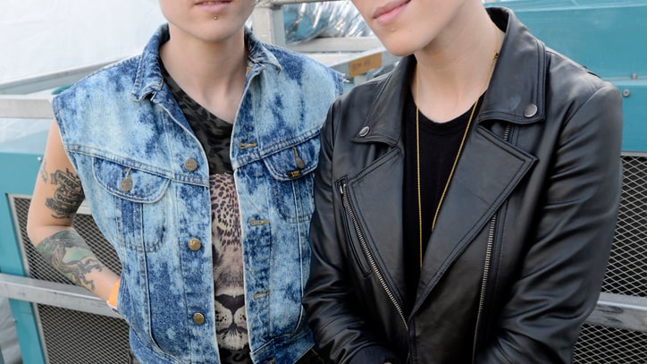 The Lonely Island and Tegan and Sara Declare 'Everything Is Awesome'