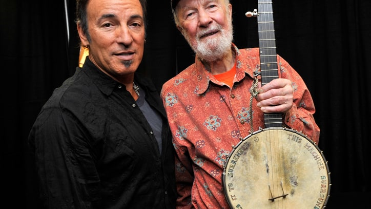 Watch Bruce Springsteen's Moving Birthday Tribute to Pete Seeger