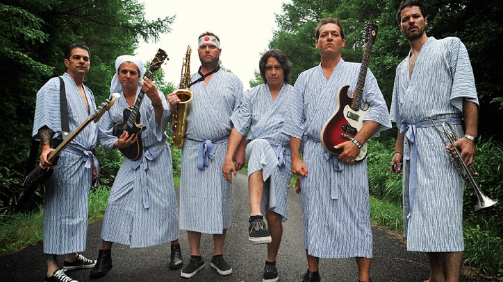 Rocket From the Crypt Reboot for First Headlining Tour in a Decade