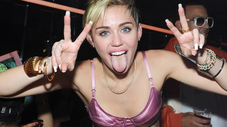 7 Things We Learned From Miley Cyrus' 'W' Interview