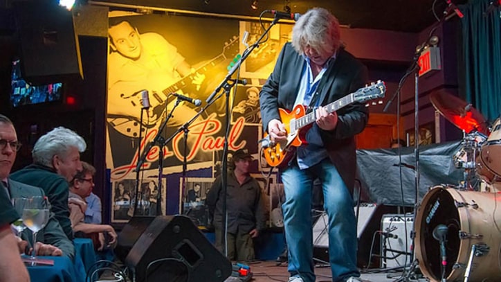 A Stone Rolls In: Mick Taylor Plays the Blues in New York