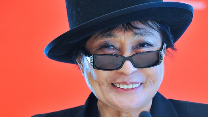 Yoko Ono Is Releasing #smilesfilm App