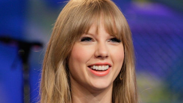 Taylor Swift to Launch Second Fragrance, 'Wonderstruck Enchanted'
