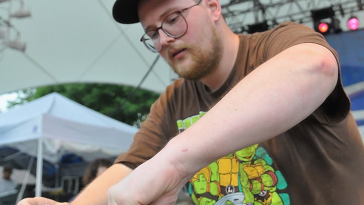 Dan Deacon Debuts Live, Synchronized Smartphone App