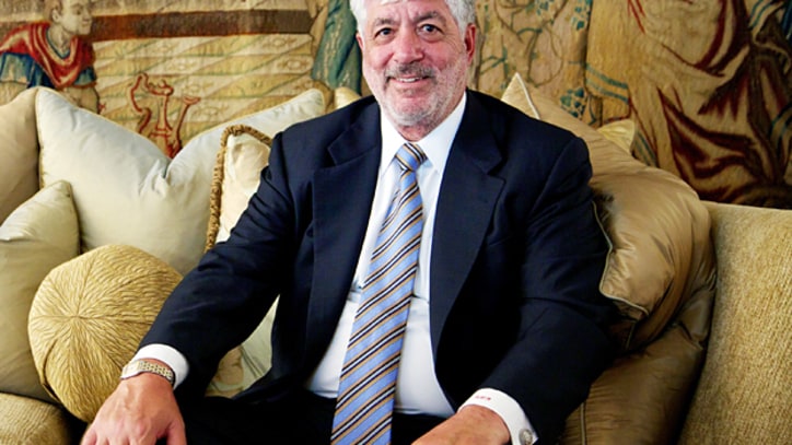 AIG CEO Robert Benmosche Compares Bonus Criticism to Lynch Mobs