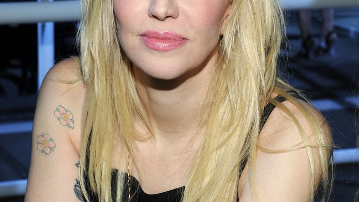 Courtney Love Sued by Psychiatrist for 'Breach of Contract'