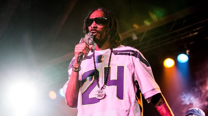 Snoop Dogg to Jam With the Roots at Roots Picnic