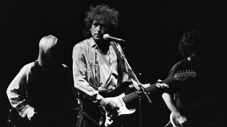 Humbled in the Eighties: Jonathan Lethem Defends Dylan's Lost Decade