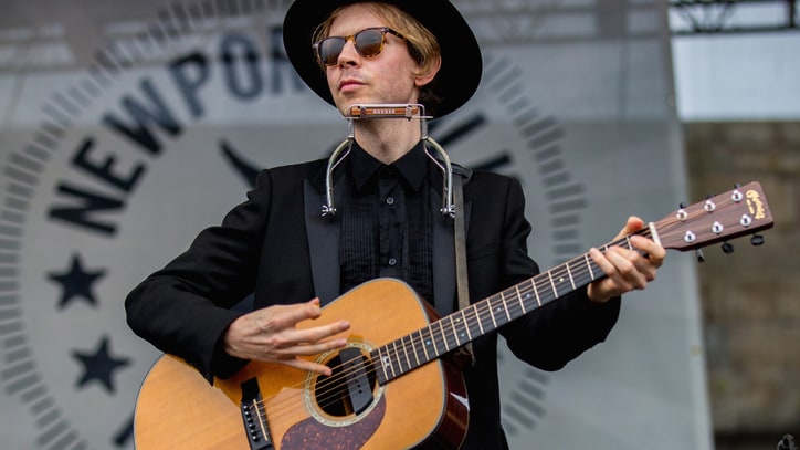 Beck Will Hit North America for 'Morning Phase' Tour