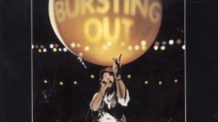 Bursting Out: Jethro Tull Live