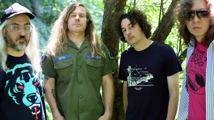 J Mascis Grabs Mark Lanegan, Bob Pollard for Sweet Apple LP - Premiere