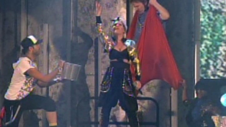 Pink 2010 AMA's