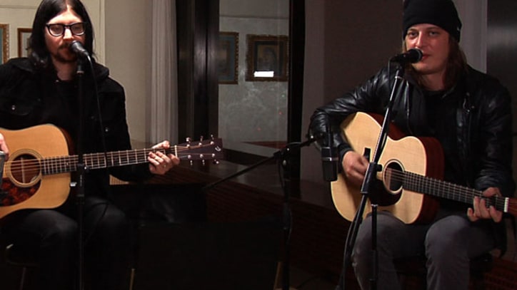 Greenhornes, 'Better Off Without It': Rolling Stone Live