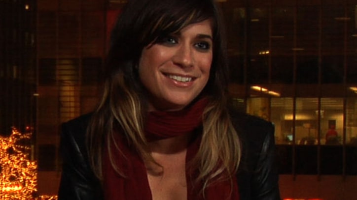 Rolling Stone Live: Nicole Atkins Talks About Stealing Moves From the Black Keys on Tour