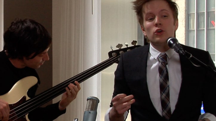 Rolling Stone Live: Patrick Stump Covers Tom Waits' 'Step Right Up'