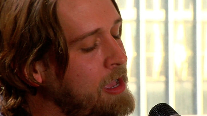 Rolling Stone Live: Hayes Carll, 'Hard Out Here'
