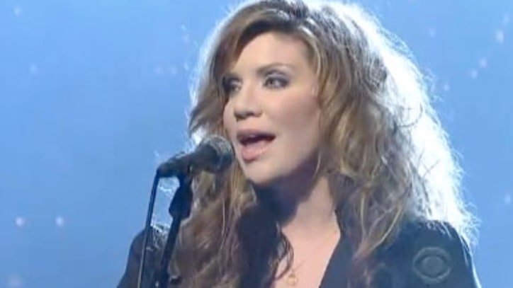Alison Krauss and Union Station Watch 'Paper Airplane' live on 'Letterman'