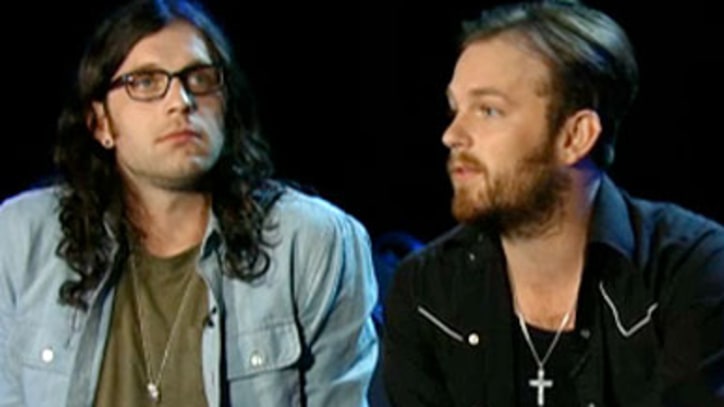 Kings of Leon First Look at 'Radioactive'