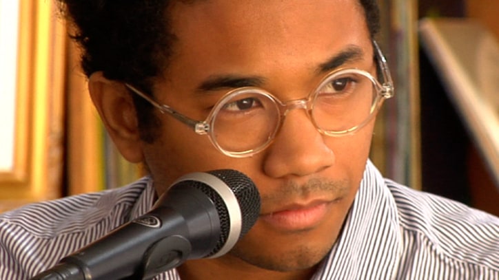 Toro Y Moi Chillwave artist plays rare acoustic set