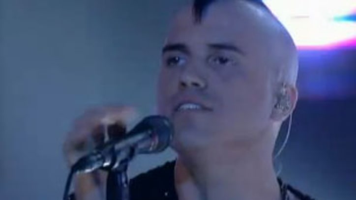 Neon Trees 'Your Surrender' on Lopez Tonight