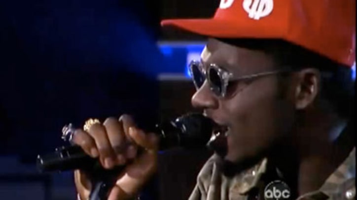 Theophilus London Rappers rocks out on 'I Stand Alone'