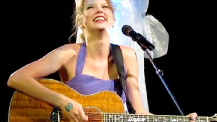 Taylor Swift Covers Eminem's 'Lose Yourself'