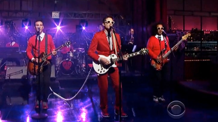 Mayer Hawthorne 'The Walk' on 'Letterman'