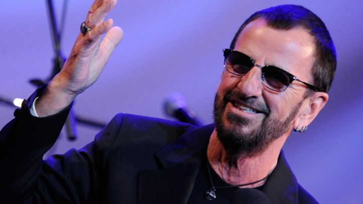 Ringo Starr 'Act Naturally' on 'Conan'