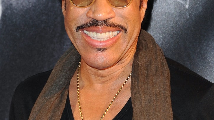 Lionel Richie on Hits Tour, Gibberish Lyrics and the Legend of 'Hello'