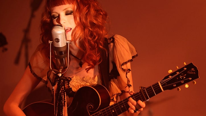 Karen Elson 'Milk and Honey'