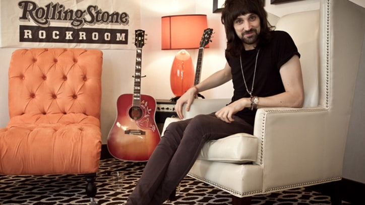 Kasabian Share their dinosaur knowledge