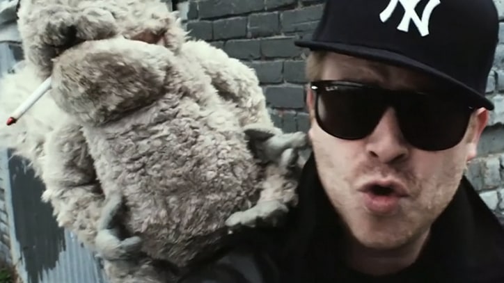 El-P Teams Up With a Sleazy Puppet for 'The Full Retard'