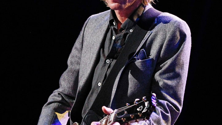 Brendan Benson Joins Howlin' Brothers at Hometown Release Show
