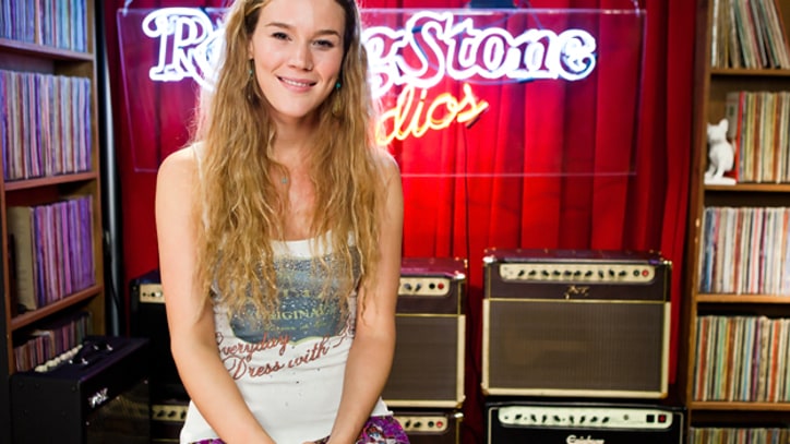 Joss Stone Traces Her Evolution on 'Soul Sessions Volume 2'