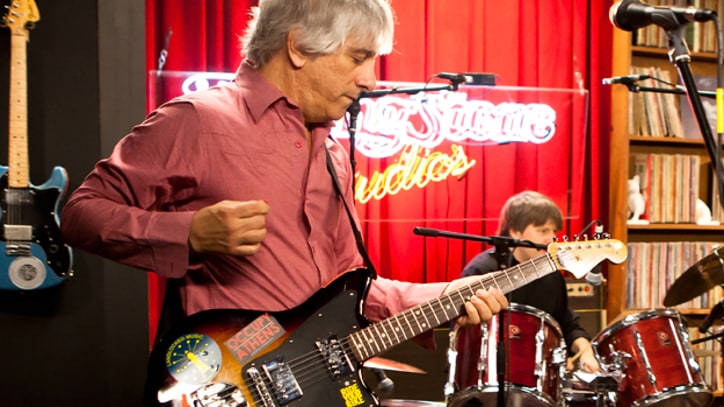 Lee Ranaldo Showcases Solo Tracks Sonic Youth guitarist discusses new LP